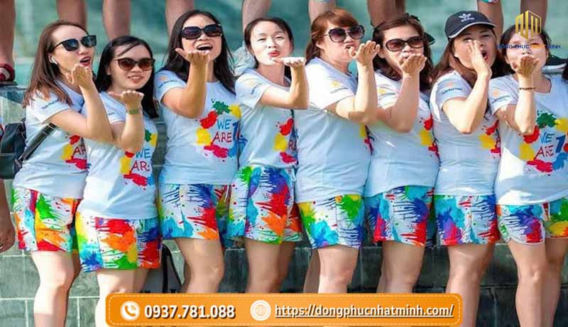 Lợi Ích Nổi Bật Khi Chọn Dịch Vụ May Áo Thun Đồng Phục Tại Quận 4