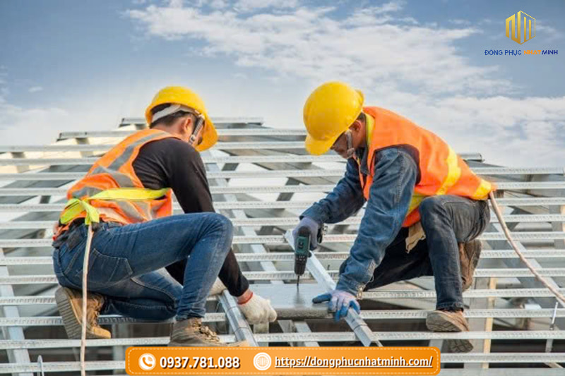 Lợi Ích Của Việc May Đồng Phục Bảo Hộ Lao Động Tại Bắc Ninh